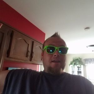 Meet your Posher, Dylan